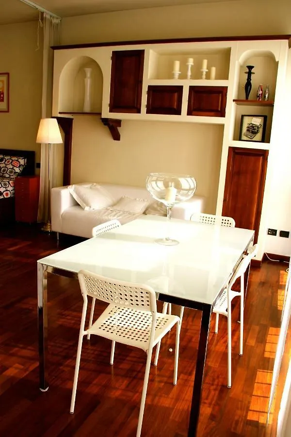 Studio Downtown Fantastic Area Apartment Milan