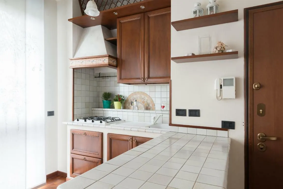 Studio Downtown Fantastic Area Apartment Milan Italy